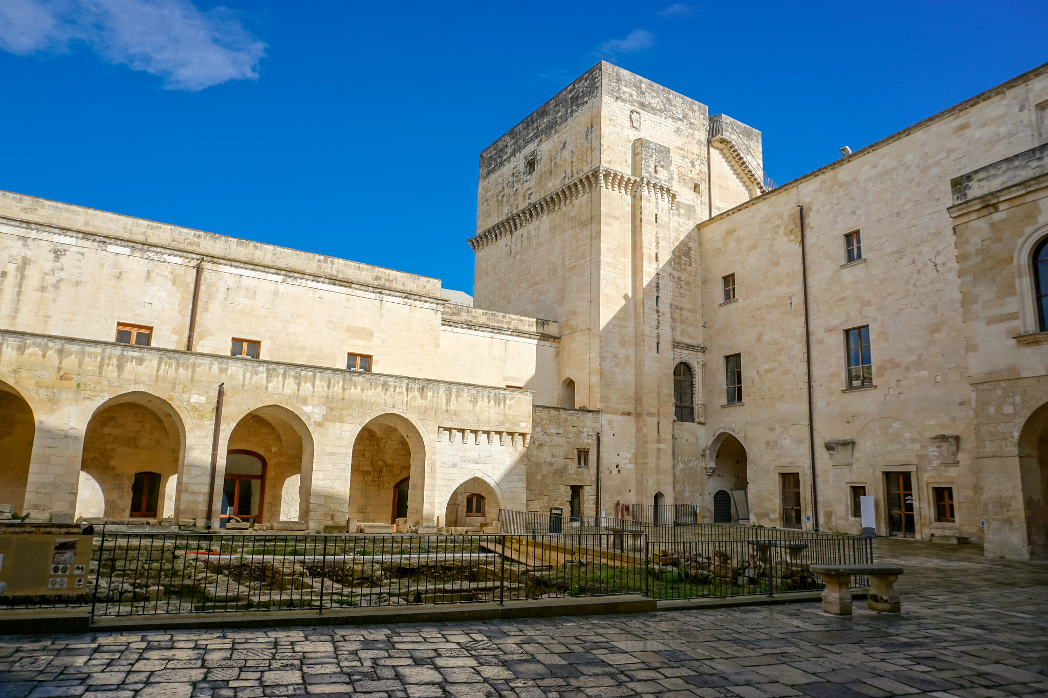 castello di carlo v